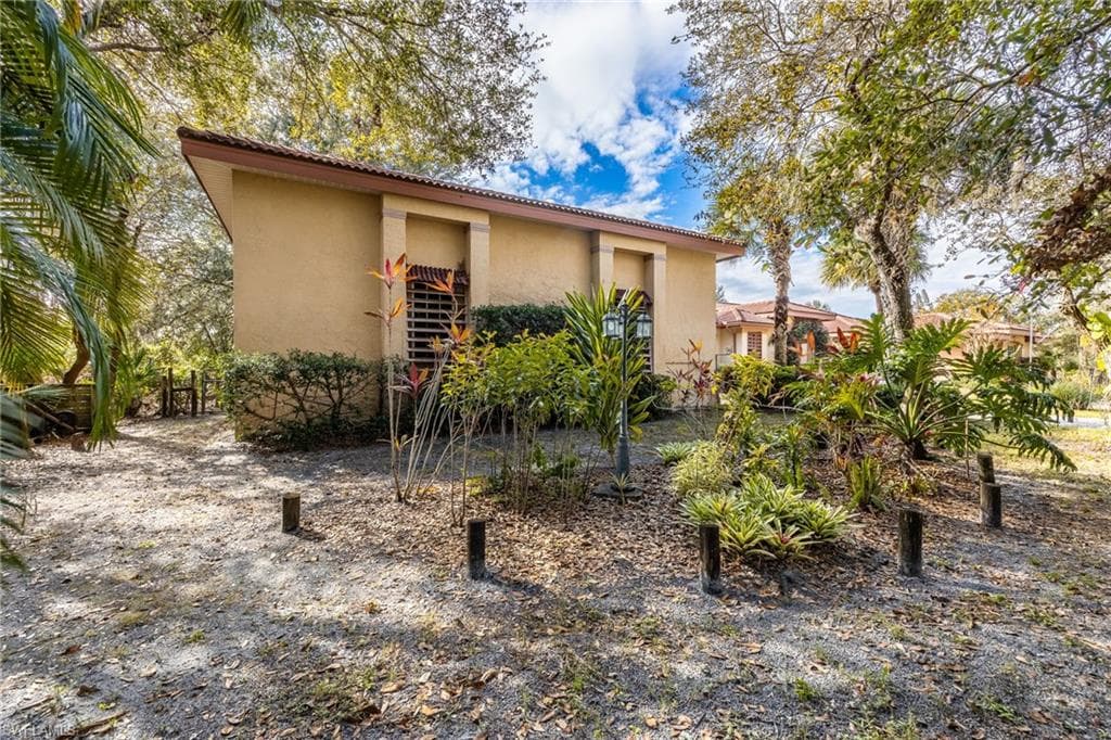 22912 Dayflower LN, ALVA FL 33920-30