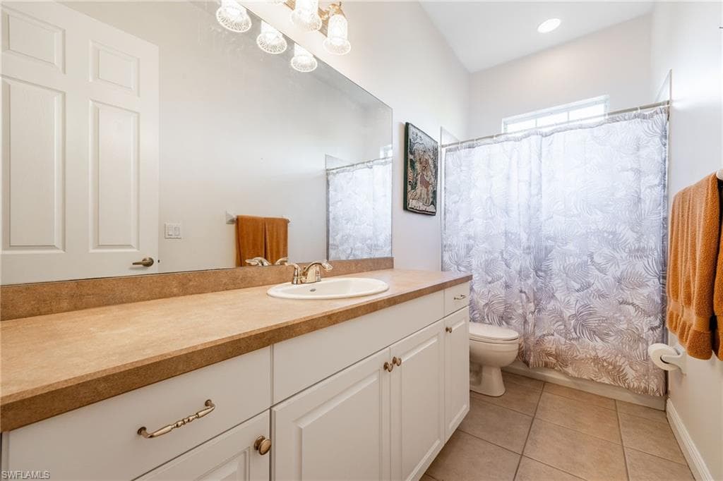 22912 Dayflower LN, ALVA FL 33920-25