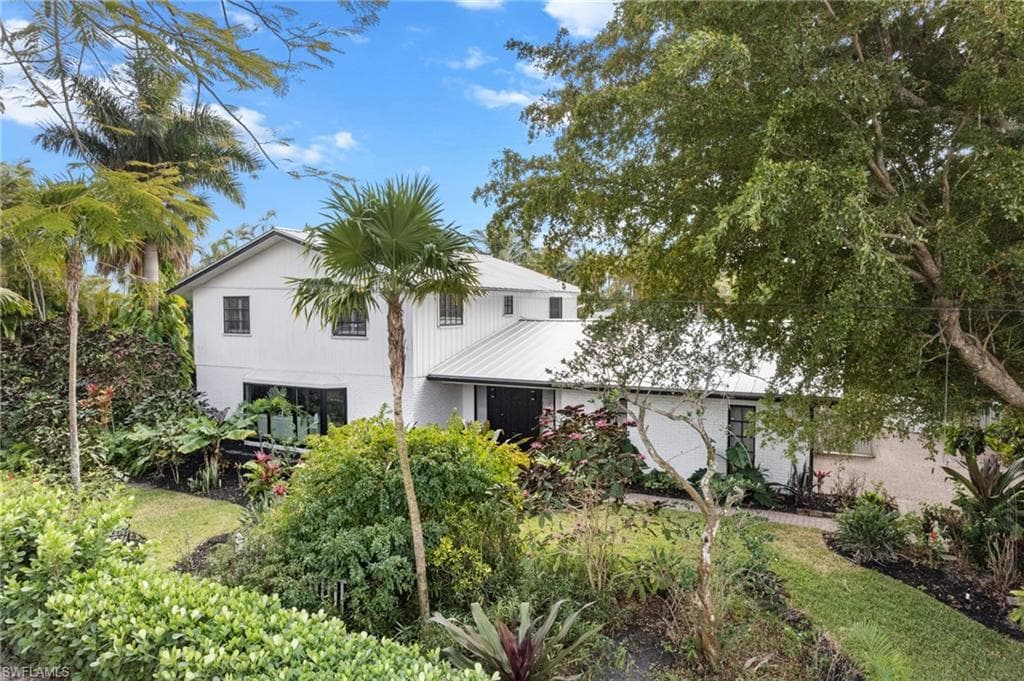 1030 Aqua LN-27