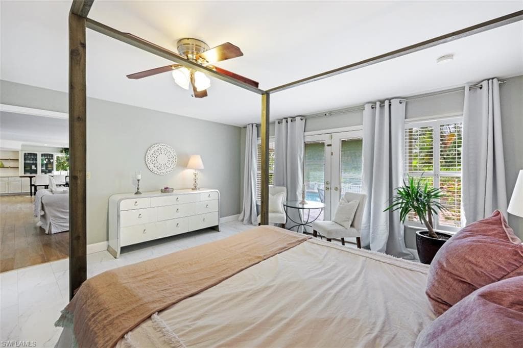 1030 Aqua LN-13