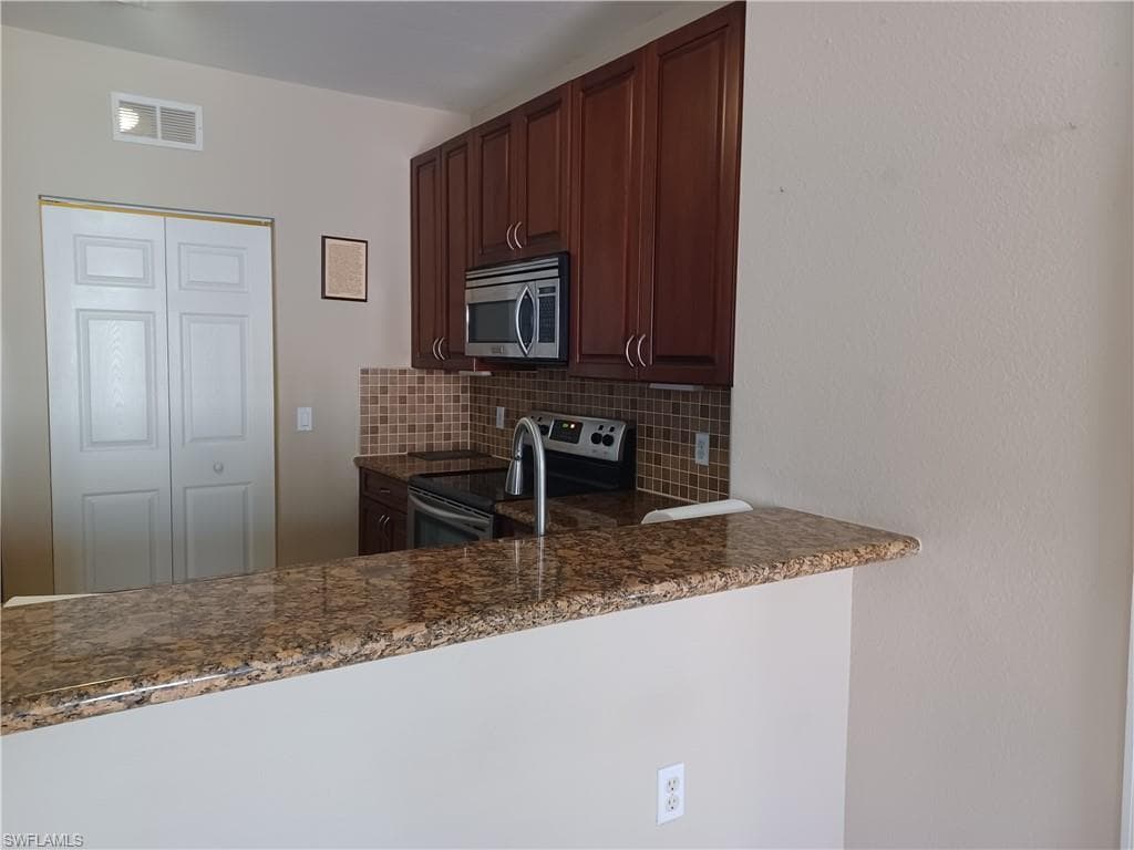 1843 Concordia Lake CIR # 1009, CAPE CORAL FL 33909-1