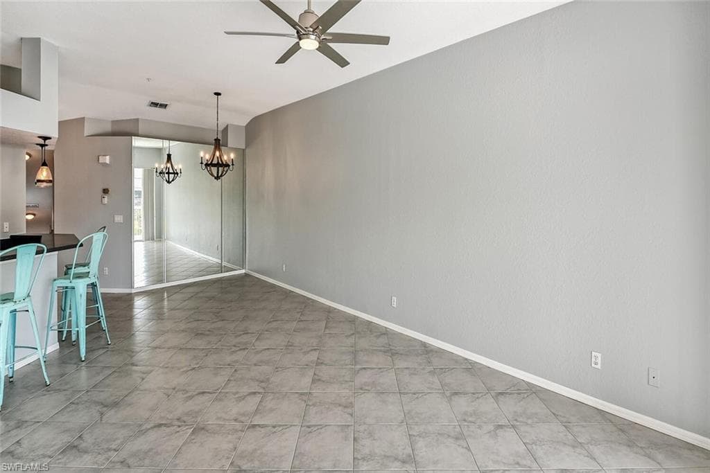 6812 Satinleaf RD S # 202, NAPLES FL 34109-5