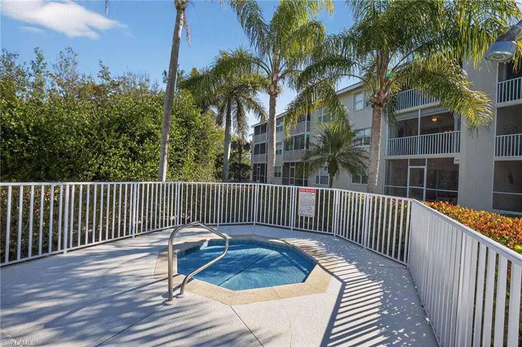 28881 Bermuda Lago CT # 202, BONITA SPRINGS FL 34134-28