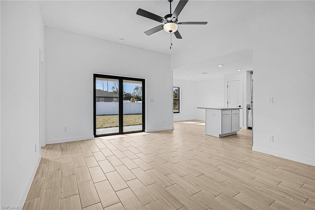 706 Zeppelin PL, FORT MYERS FL 33913-4