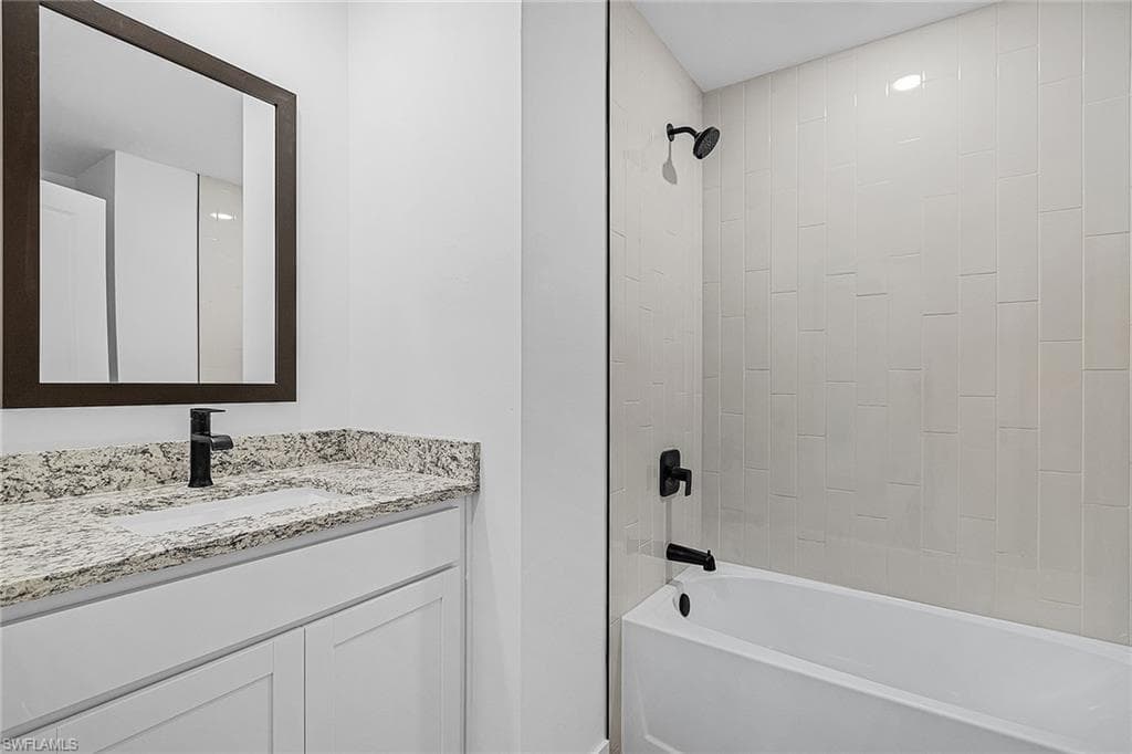 706 Zeppelin PL, FORT MYERS FL 33913-17