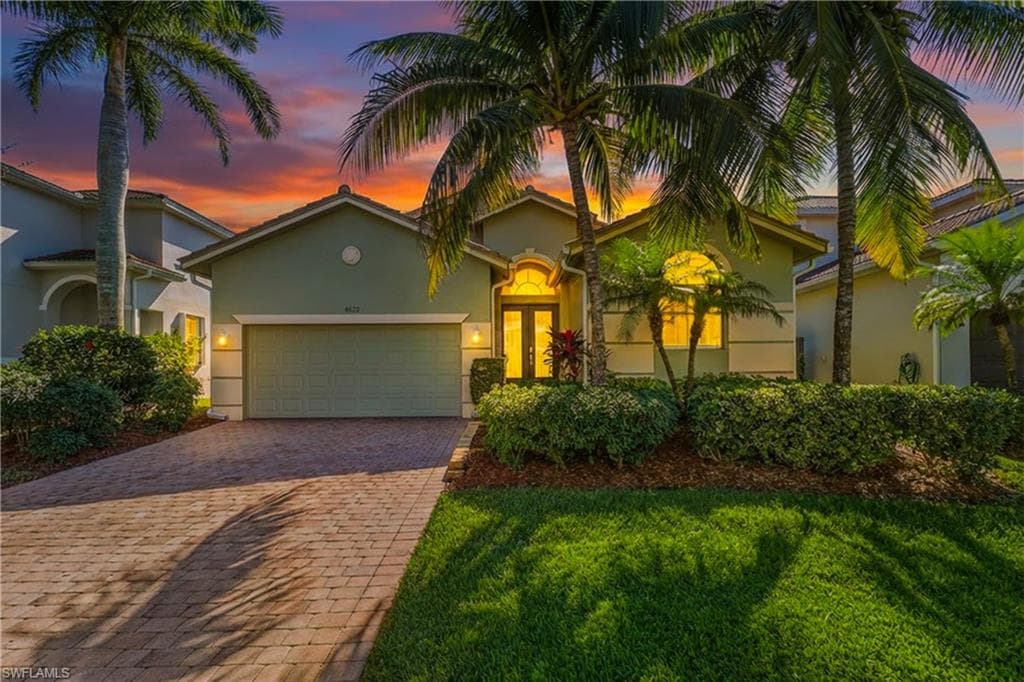 8622 Sumner AVE, FORT MYERS FL 33908-46