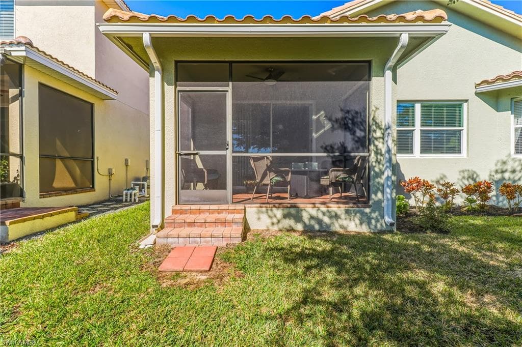 8622 Sumner AVE, FORT MYERS FL 33908-36