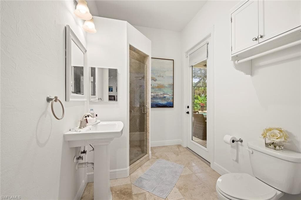 27153 Barefoot LN, BONITA SPRINGS FL 34135-26