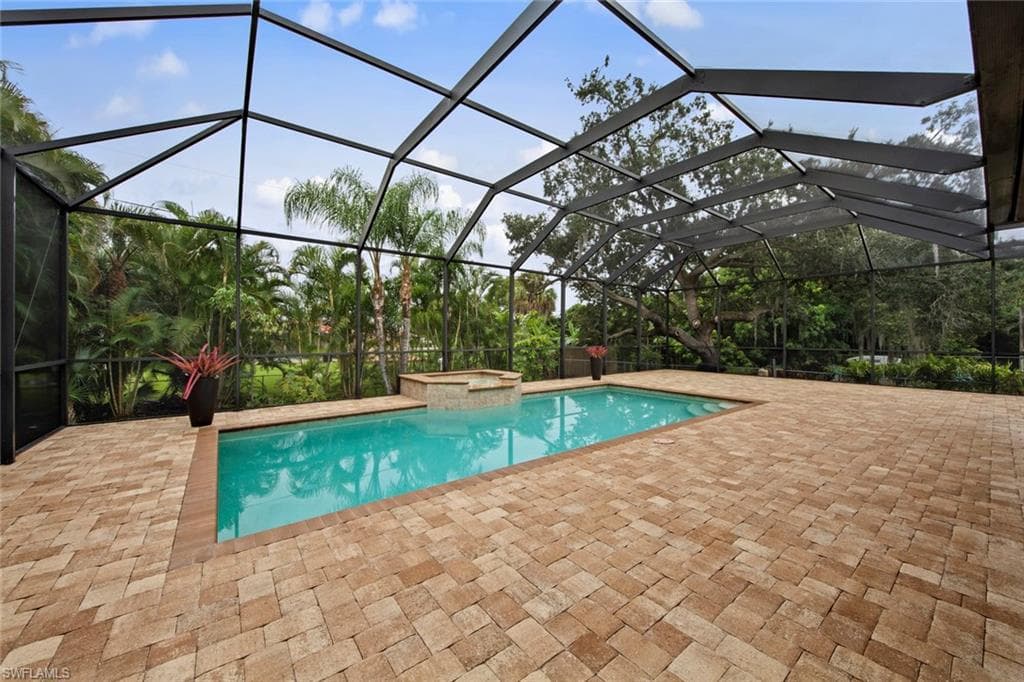 27153 Barefoot LN, BONITA SPRINGS FL 34135-4
