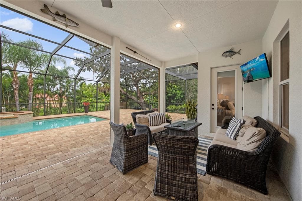 27153 Barefoot LN, BONITA SPRINGS FL 34135-7