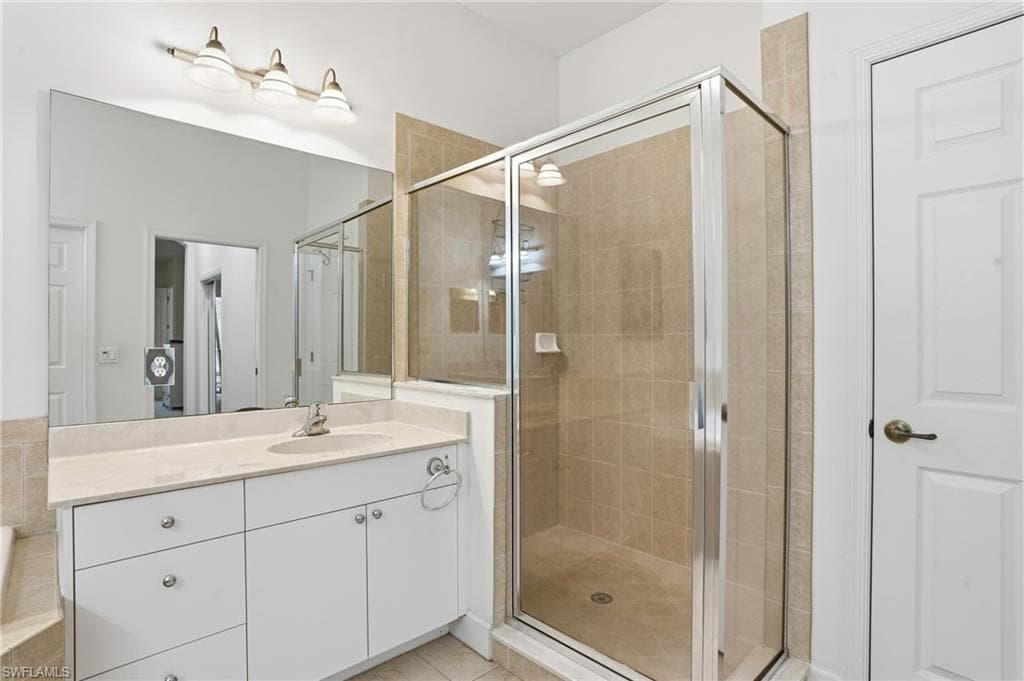 17498 Old Harmony DR # 201, FORT MYERS FL 33908-17