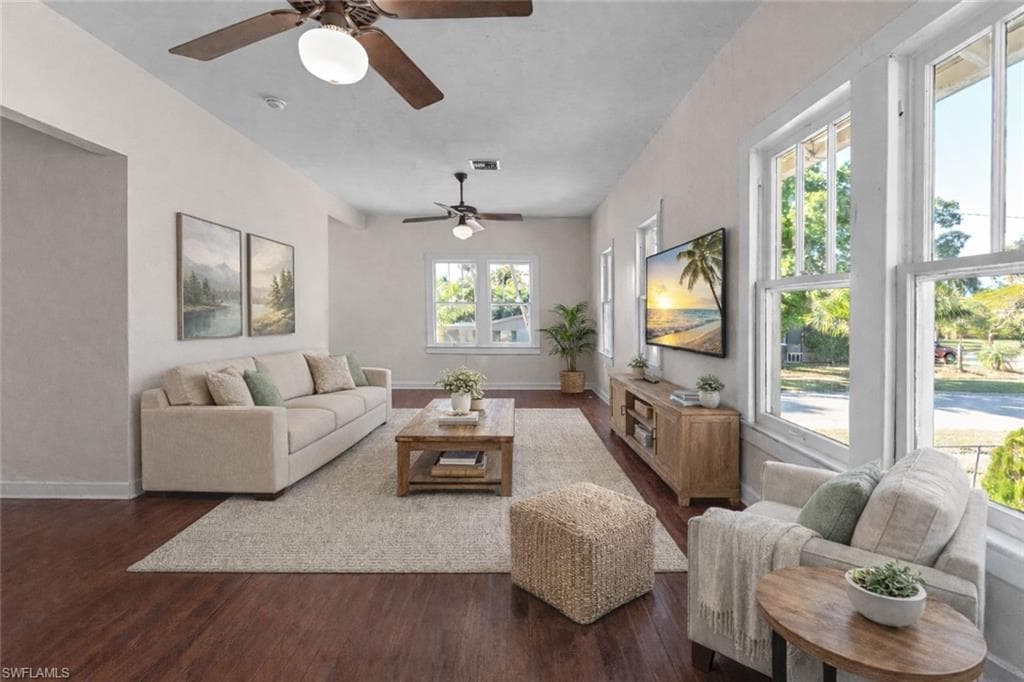 1615 Cranford AVE, FORT MYERS FL 33916-1