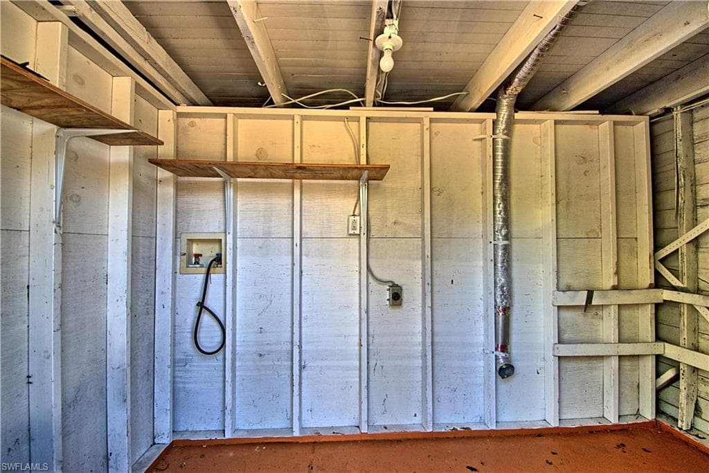 1615 Cranford AVE, FORT MYERS FL 33916-17