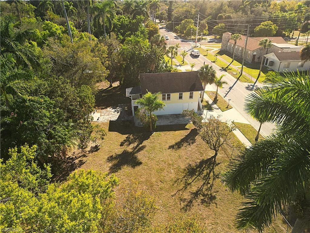 1615 Cranford AVE, FORT MYERS FL 33916-24