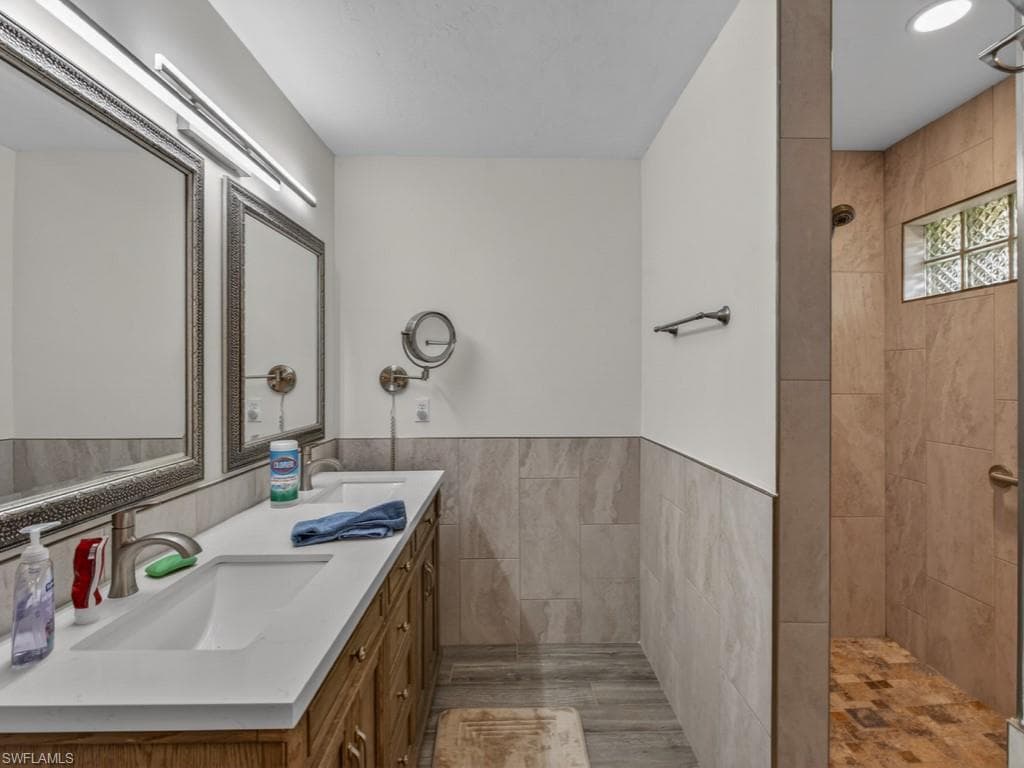 2264 Outrigger LN-6