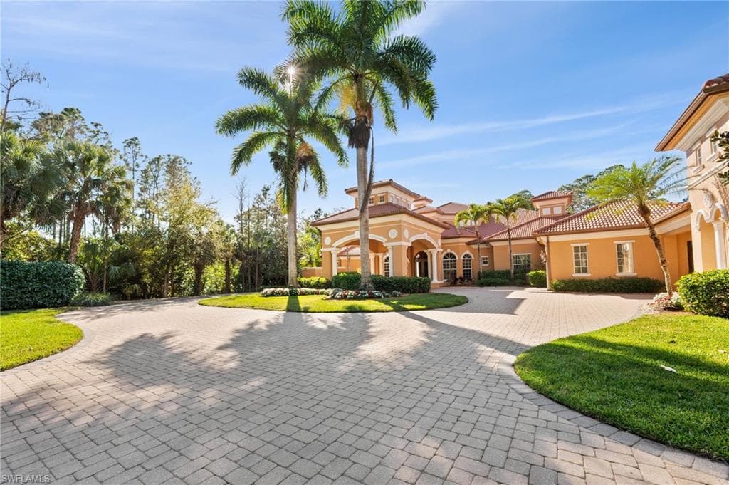 4415 Club Estates DR, NAPLES FL 34112-1
