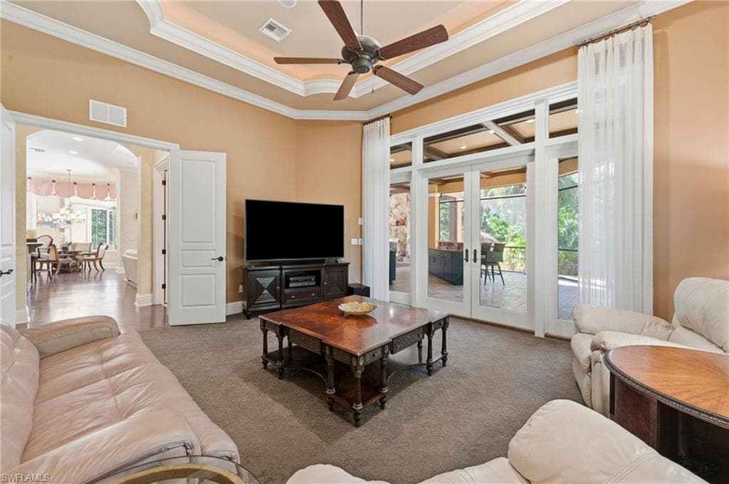 4415 Club Estates DR, NAPLES FL 34112-16