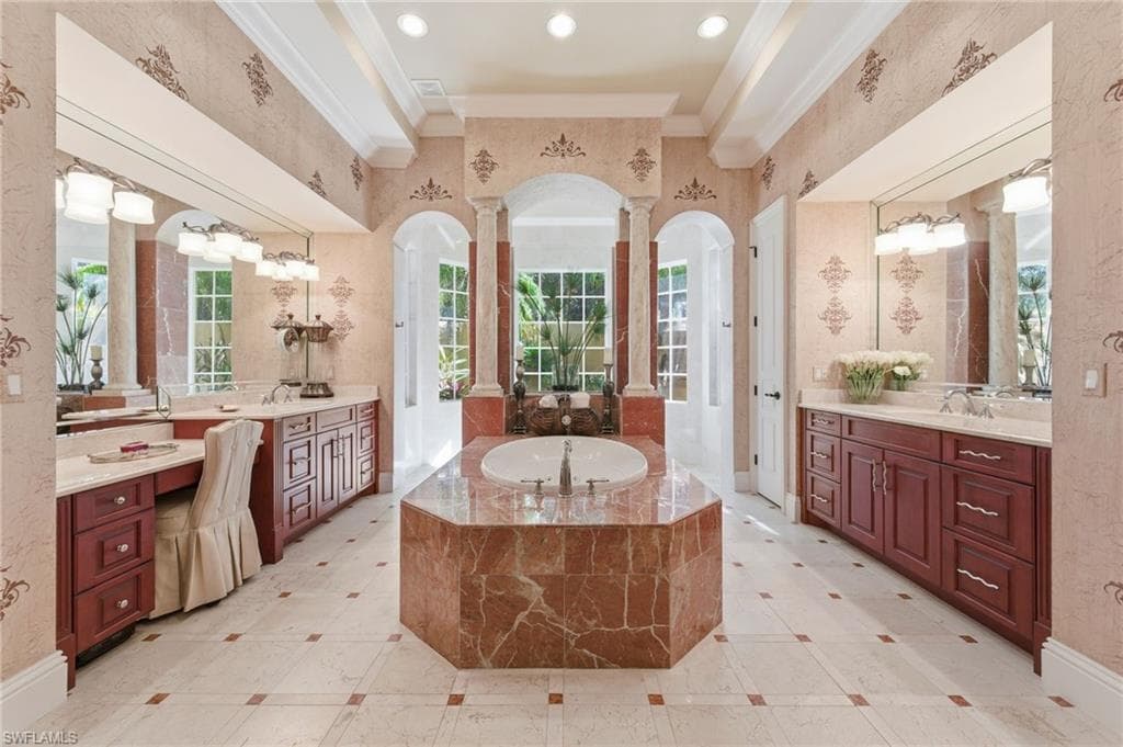 4415 Club Estates DR, NAPLES FL 34112-21