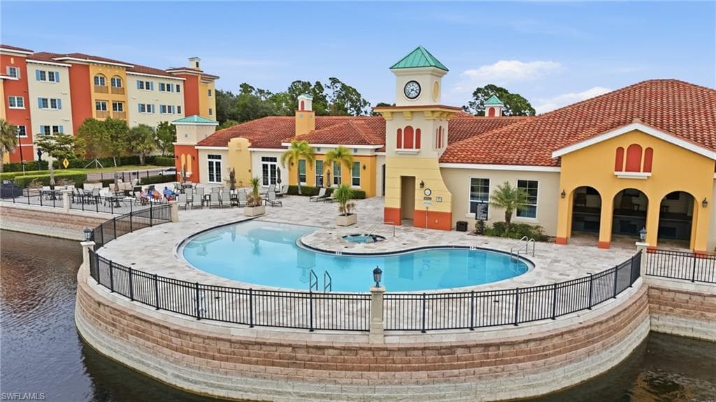21490 Strada Nuova CIR # 307, ESTERO FL 33928-47