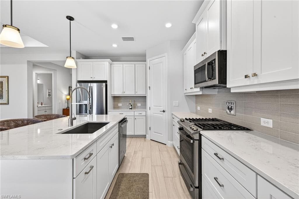 17827 Saddlebunch, FORT MYERS FL 33908-16