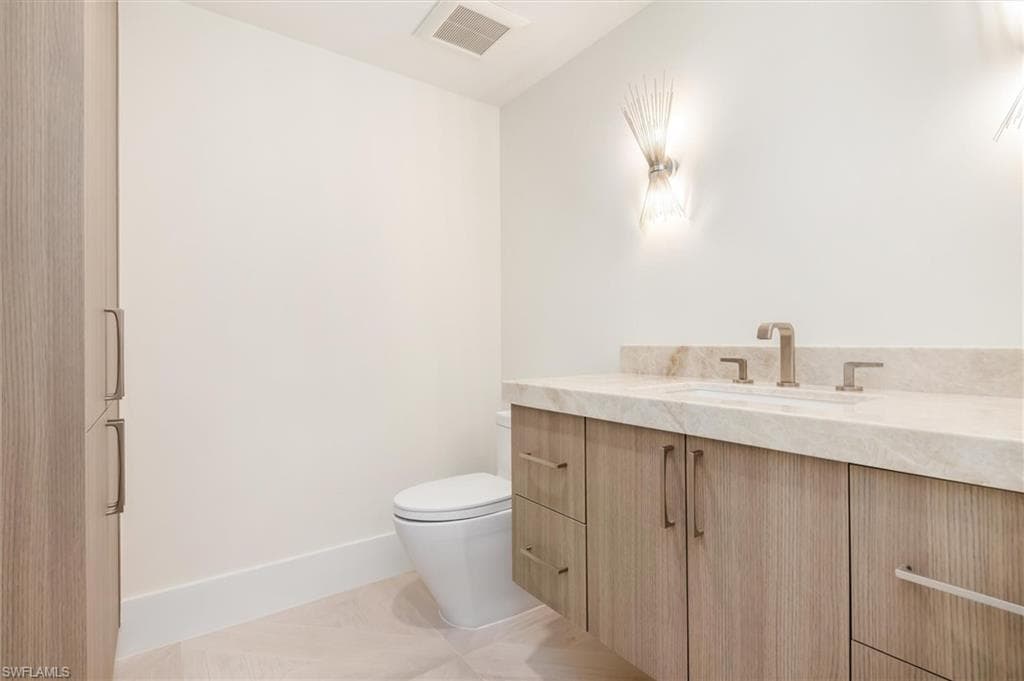 980 Cape Marco DR # 1705, MARCO ISLAND FL 34145-29