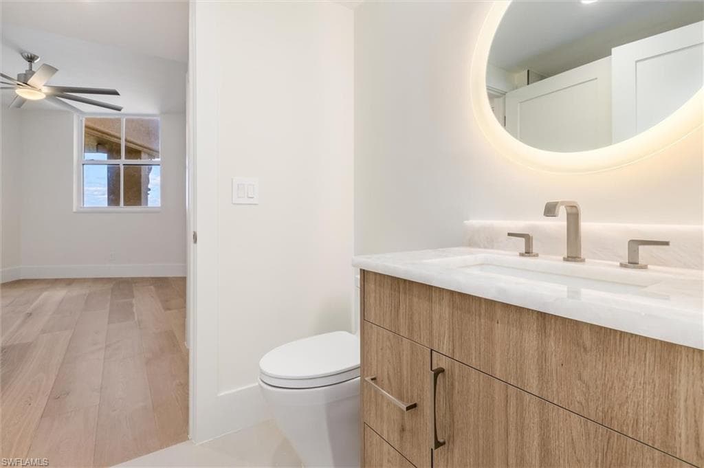 980 Cape Marco DR # 1705, MARCO ISLAND FL 34145-26