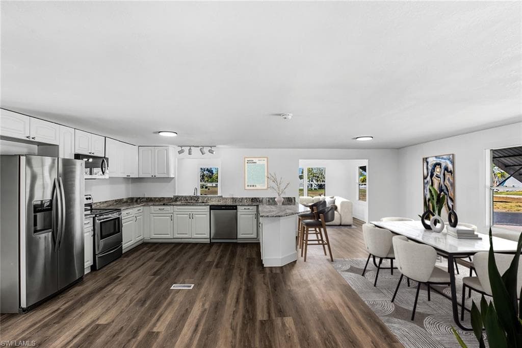 13651 Grackle DR-14