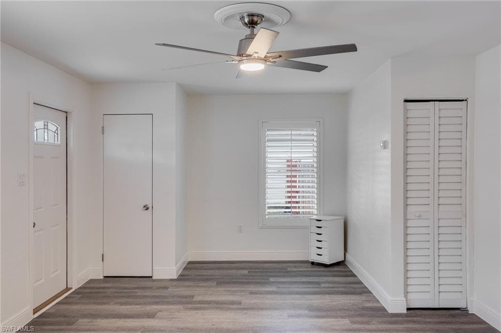 1542 Coconut DR-1