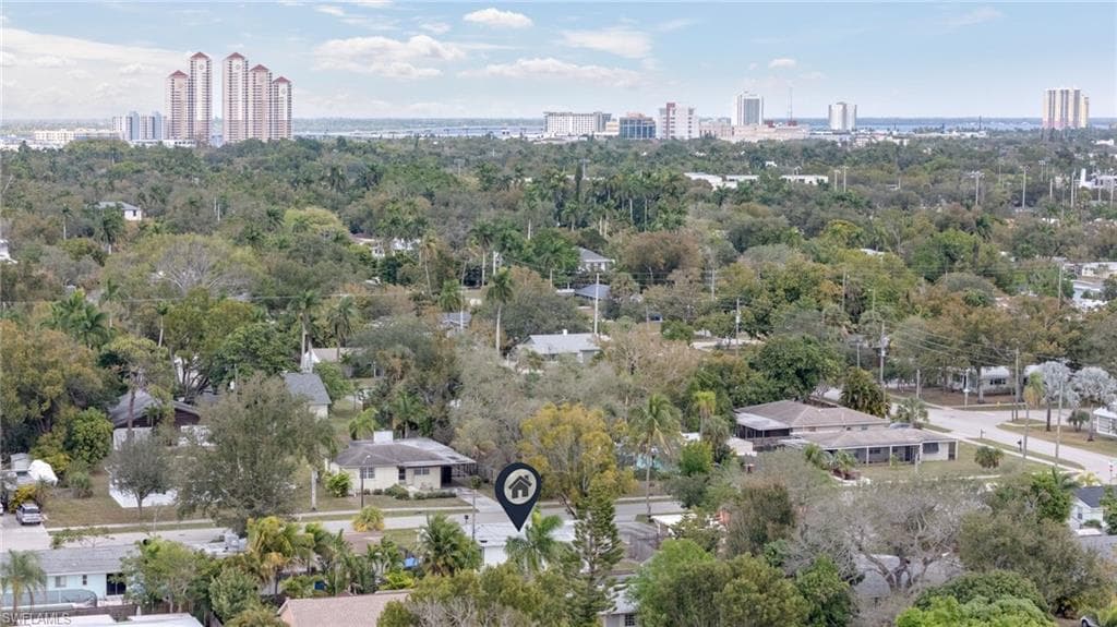 1542 Coconut DR-28