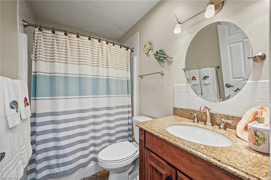 9290 Lake Park DR 201-15