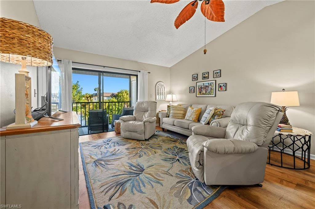 9290 Lake Park DR 201-7