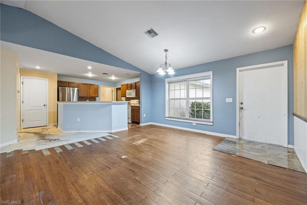 2406 E 23rd ST, ALVA FL 33920-10