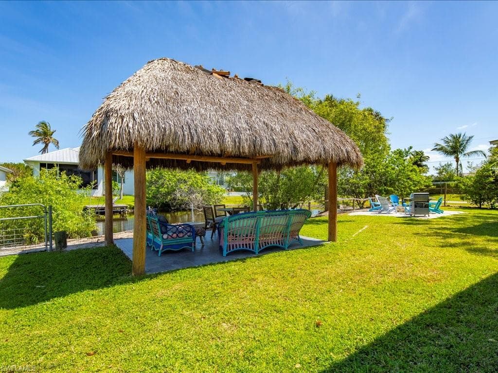 2469 Florida AVE, NAPLES FL 34112-31