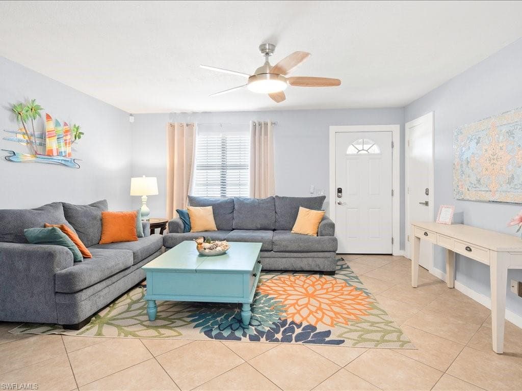 2469 Florida AVE, NAPLES FL 34112-9