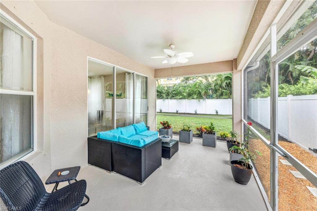 8260 Laurel Lakes BLVD, NAPLES FL 34119-32