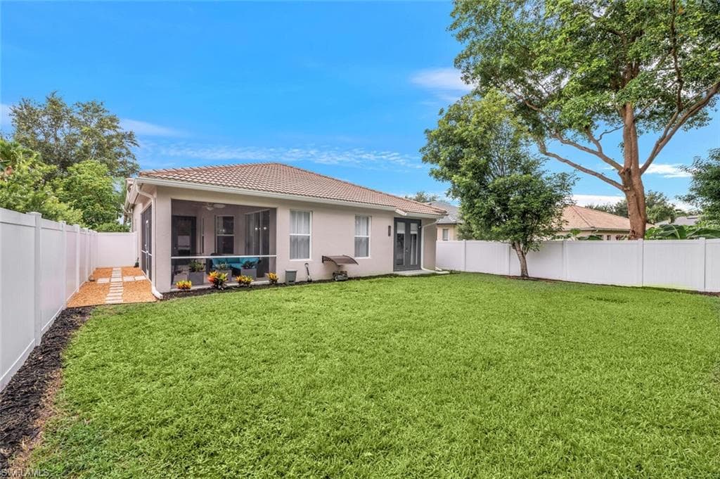 8260 Laurel Lakes BLVD, NAPLES FL 34119-34