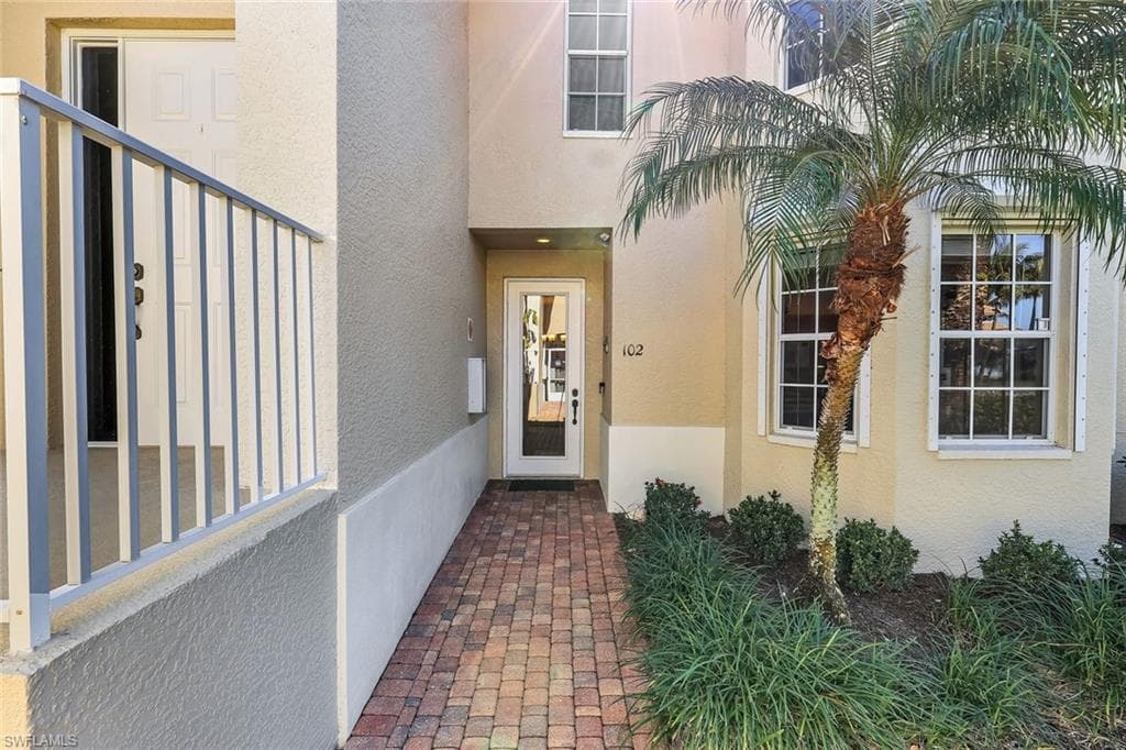 23310 Coconut Island DR 102-3