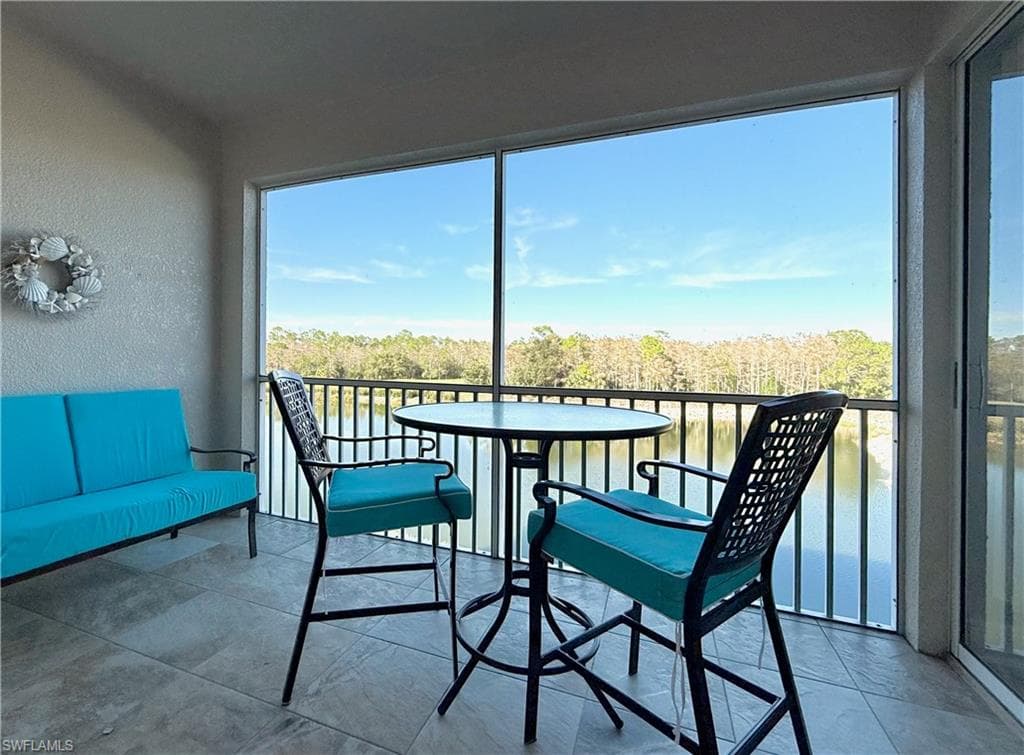 8555 Naples Heritage DR # 234, NAPLES FL 34112-17