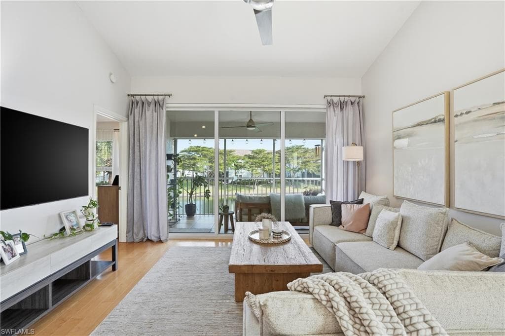 5435 Worthington LN # 204, NAPLES FL 34110-9