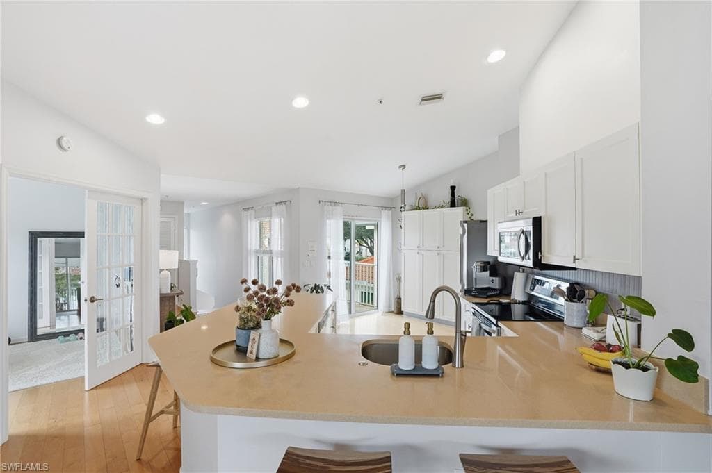 5435 Worthington LN # 204, NAPLES FL 34110-14