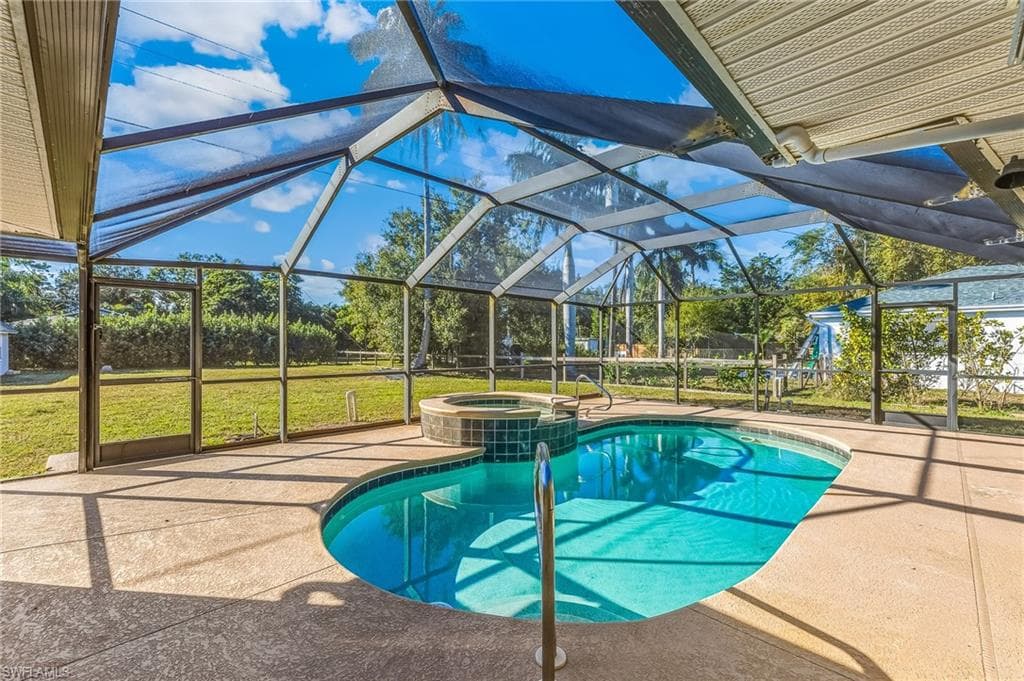 1670 Braman AVE, FORT MYERS FL 33901-21