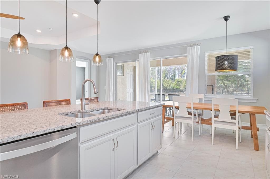 3132 Royal Gardens AVE, FORT MYERS FL 33916-4