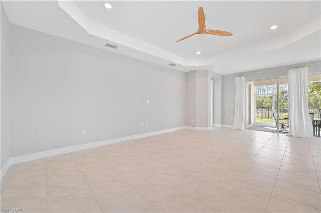 3132 Royal Gardens AVE, FORT MYERS FL 33916-8