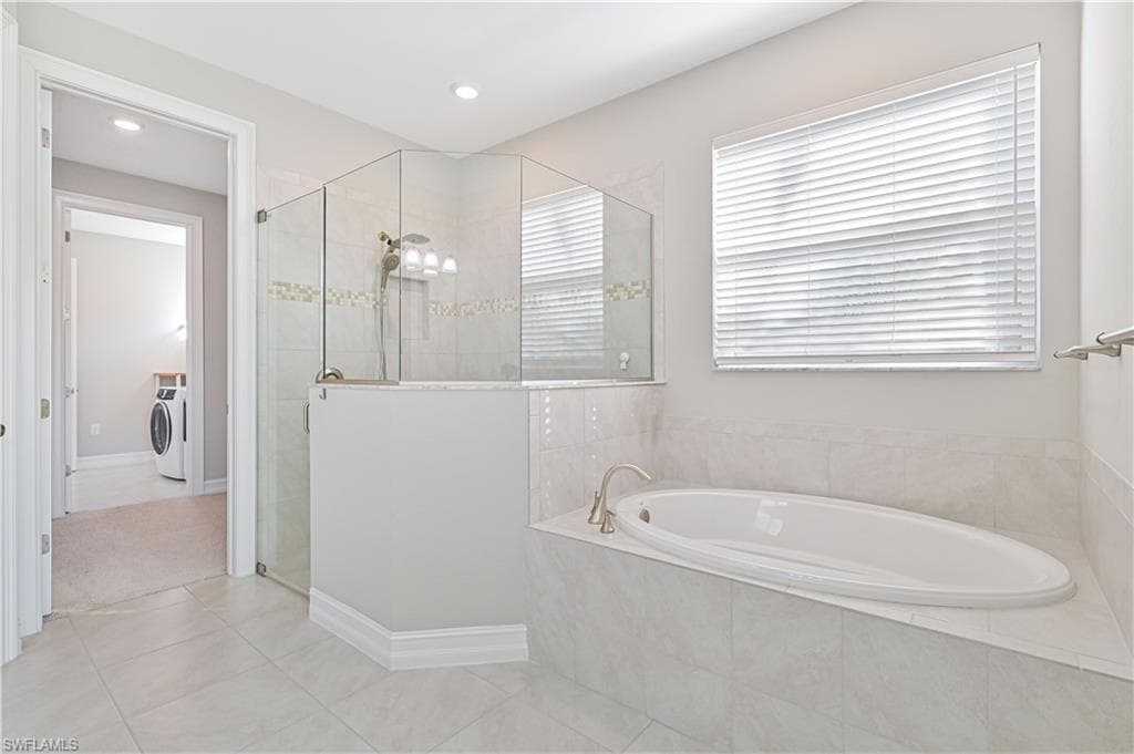 3132 Royal Gardens AVE, FORT MYERS FL 33916-17