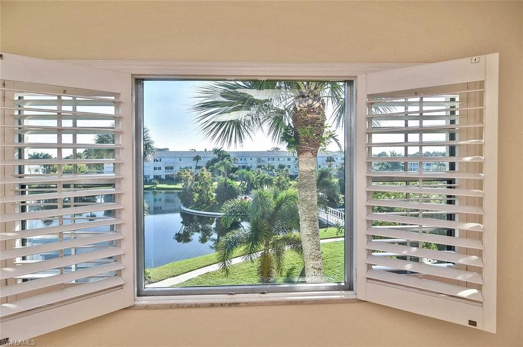 13511 Stratford Place CIR # 302, FORT MYERS FL 33919-26