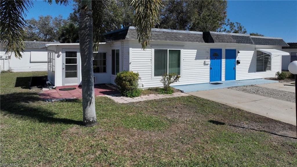 13 Hamlin CT, LEHIGH ACRES FL 33936-1