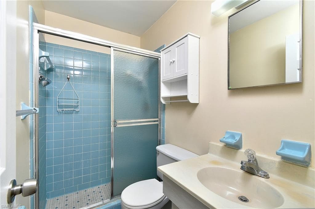 13 Hamlin CT, LEHIGH ACRES FL 33936-15