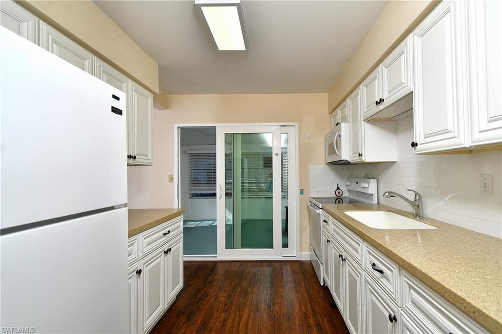 13 Hamlin CT, LEHIGH ACRES FL 33936-11