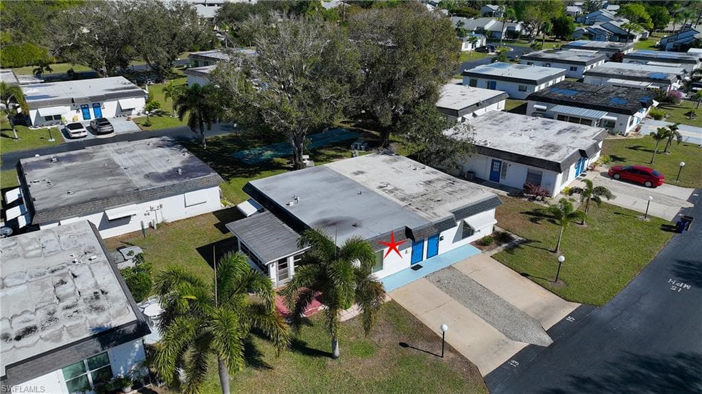 13 Hamlin CT, LEHIGH ACRES FL 33936-2