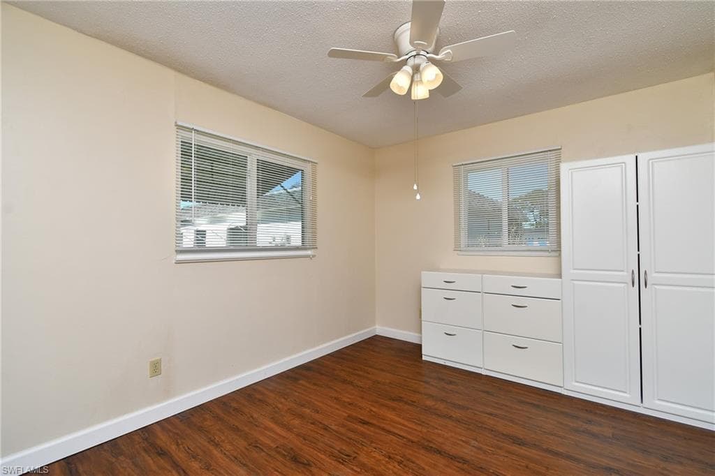 13 Hamlin CT, LEHIGH ACRES FL 33936-19